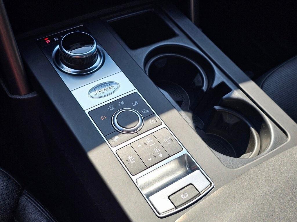 used 2020 Land Rover Discovery car, priced at $20,991