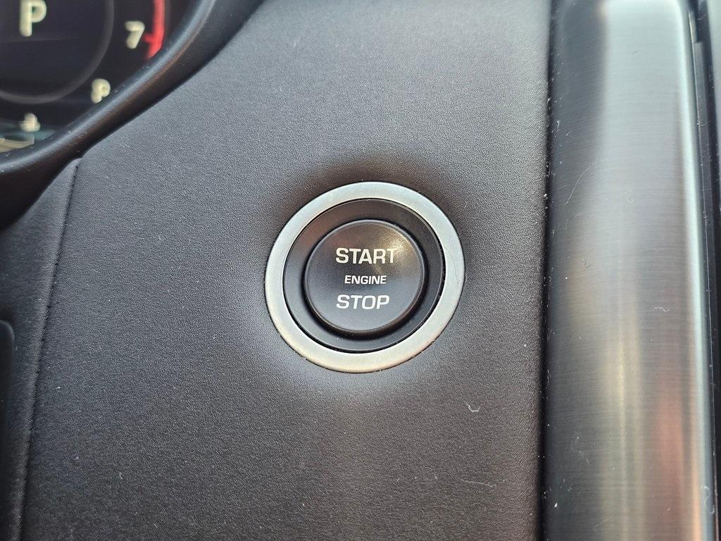 used 2020 Land Rover Discovery car, priced at $20,991