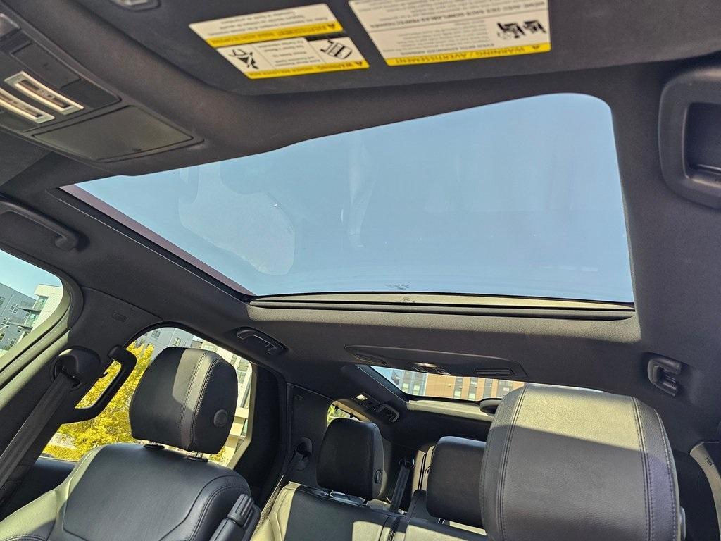 used 2020 Land Rover Discovery car, priced at $20,991