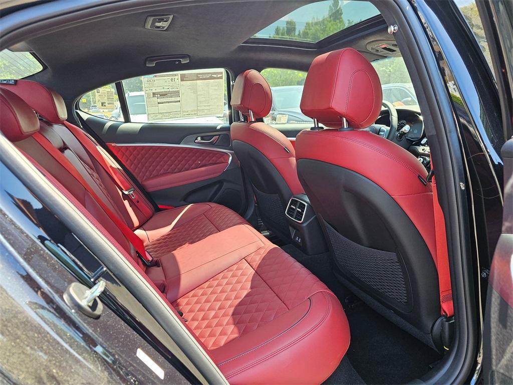 new 2025 Genesis G70 car, priced at $58,275
