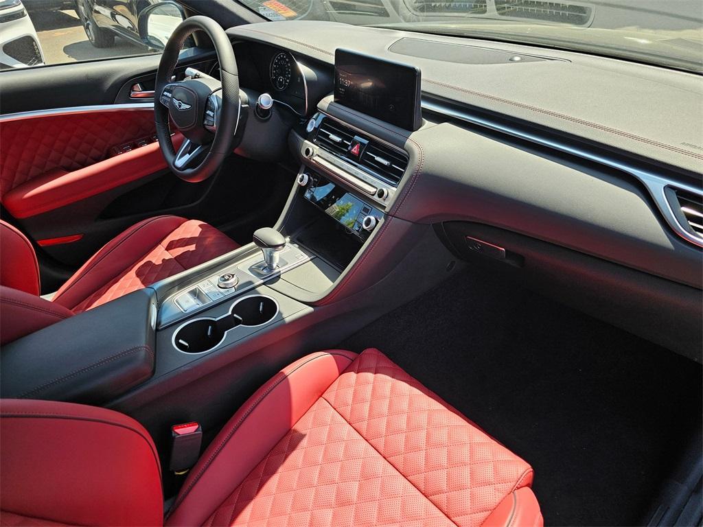 new 2025 Genesis G70 car, priced at $58,275