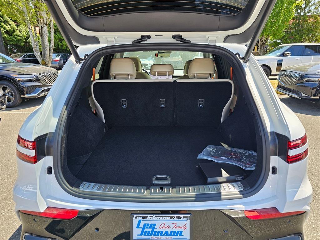 new 2026 Genesis GV70 car