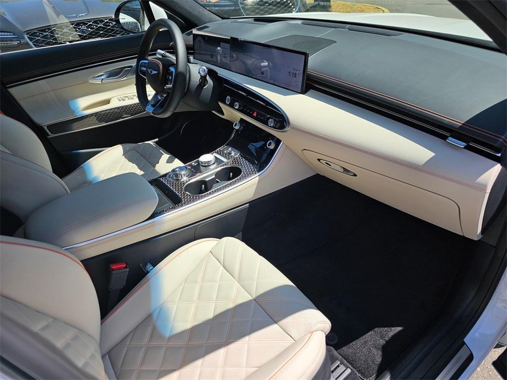 new 2026 Genesis GV70 car