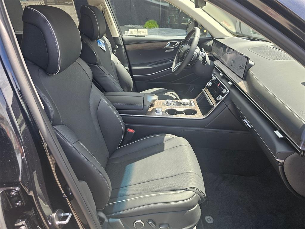 new 2025 Genesis GV80 car, priced at $73,750