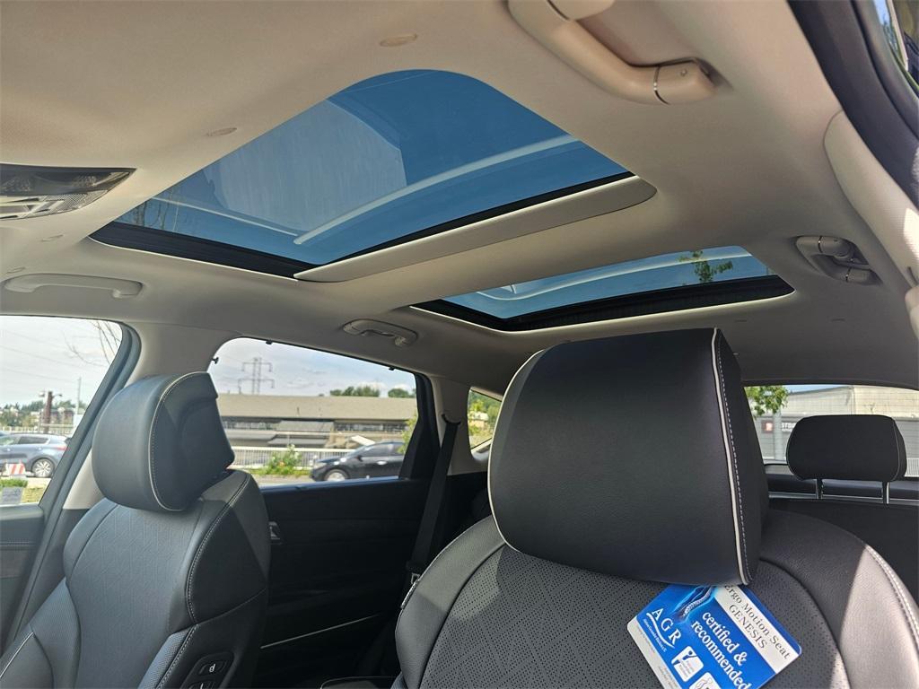 new 2025 Genesis GV80 car, priced at $73,750