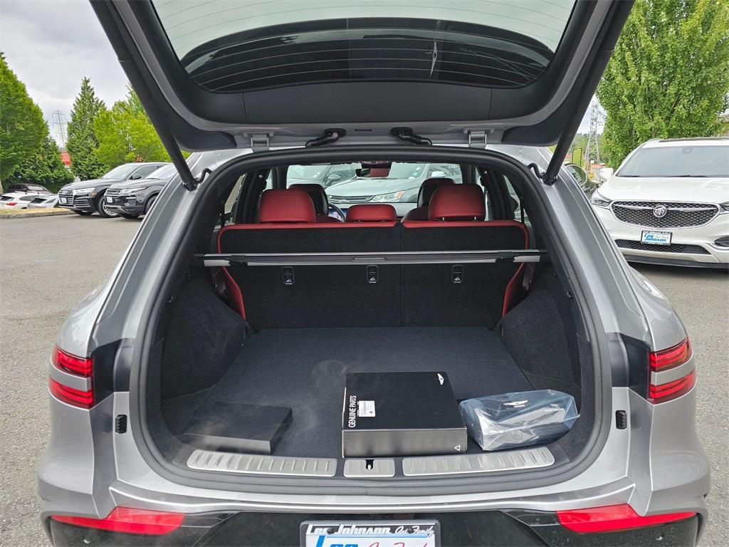 new 2026 Genesis GV70 car