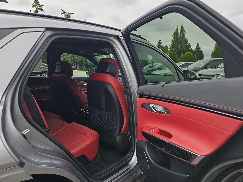 new 2026 Genesis GV70 car