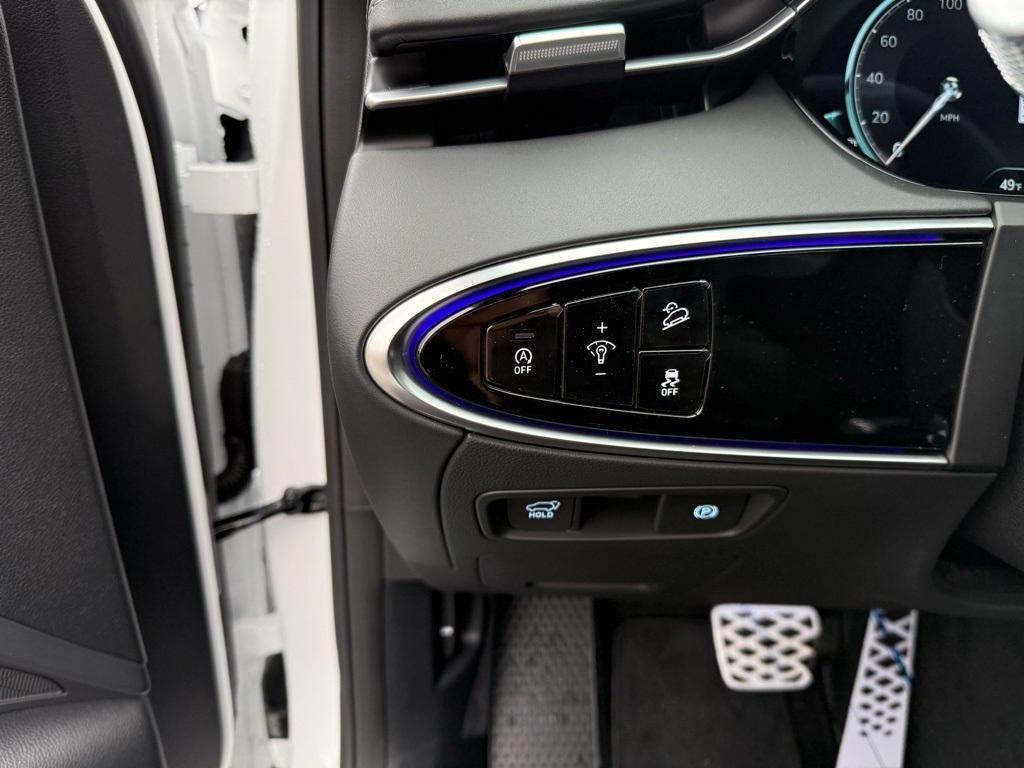 new 2025 Genesis GV70 car, priced at $69,175