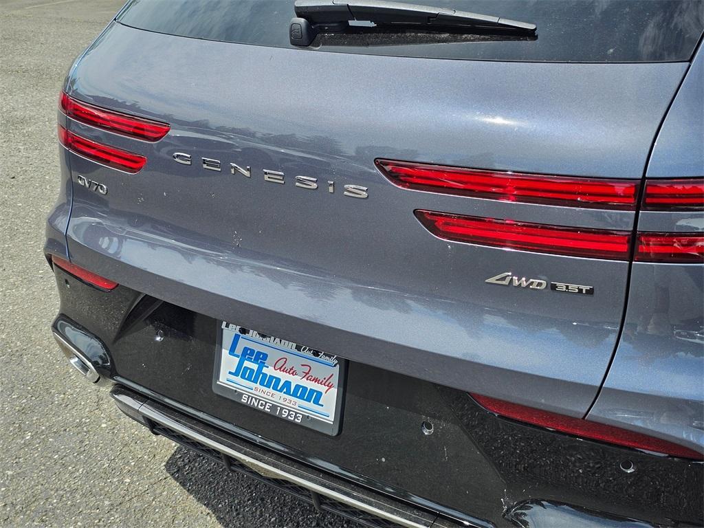 new 2026 Genesis GV70 car