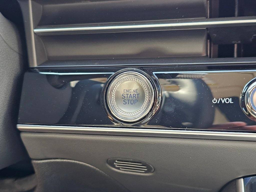 new 2026 Genesis GV70 car, priced at $59,270