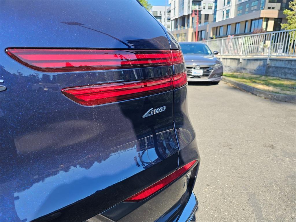 new 2026 Genesis GV70 car