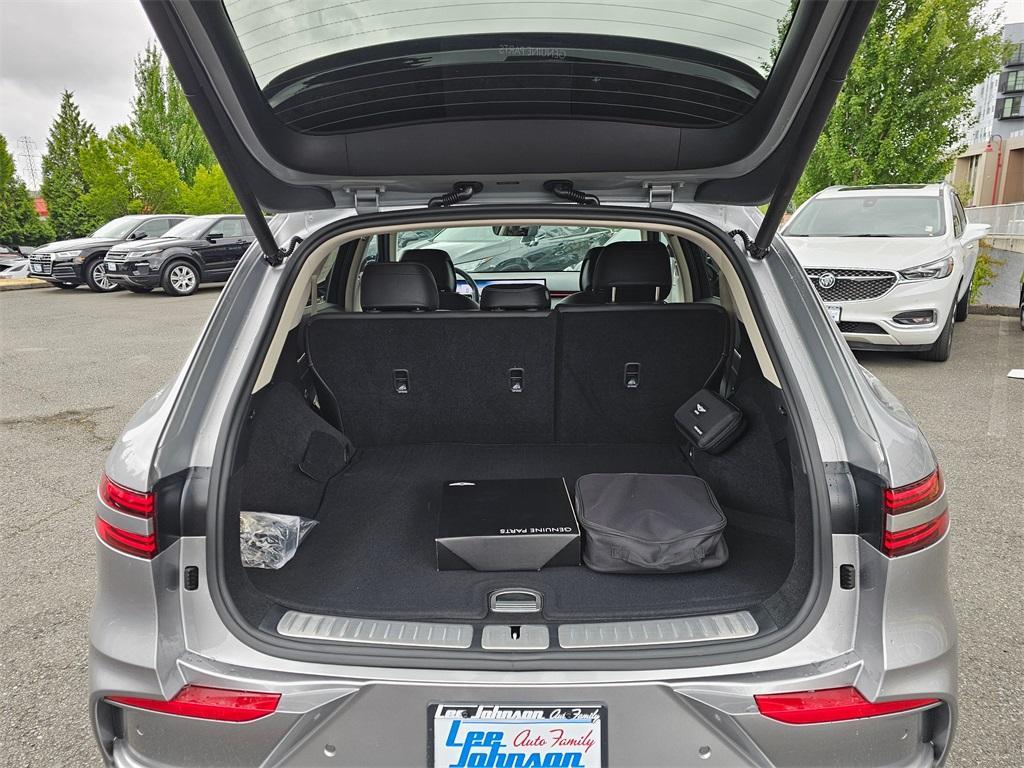 new 2026 Genesis Electrified GV70 car