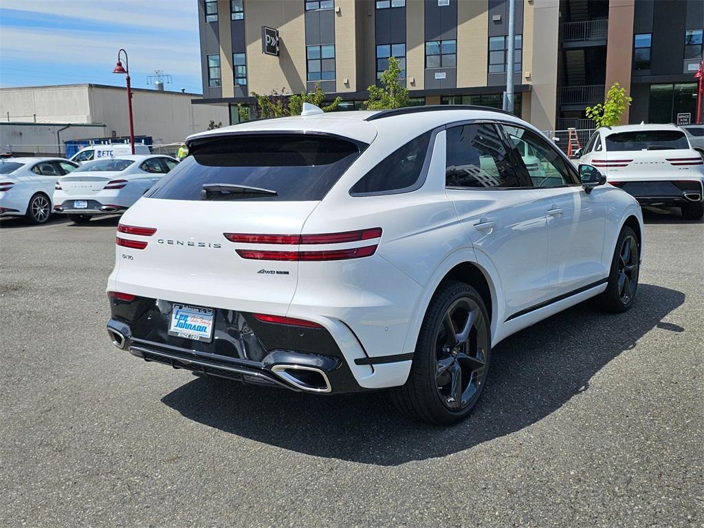 new 2026 Genesis GV70 car