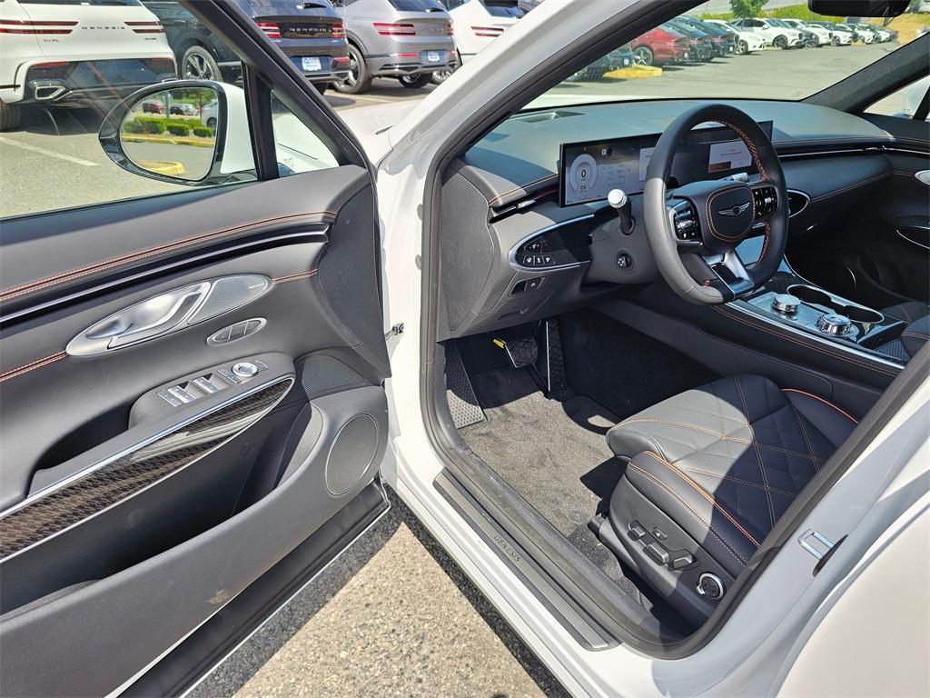 new 2026 Genesis GV70 car