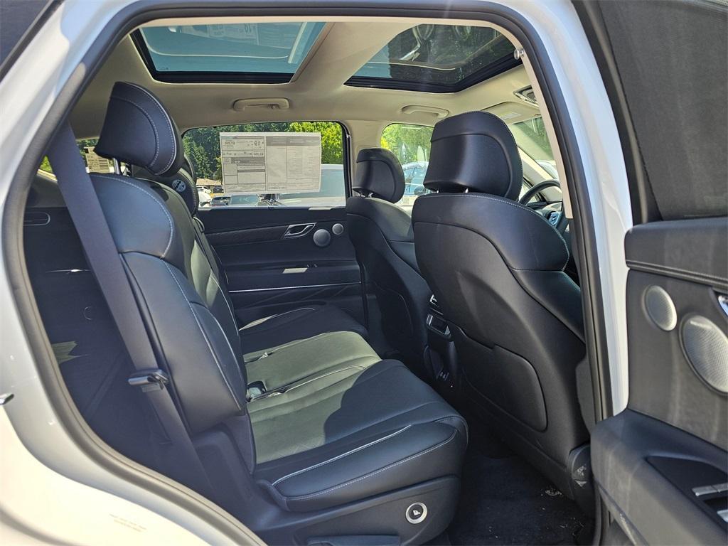 new 2025 Genesis GV80 car, priced at $75,750