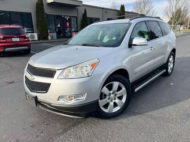 used 2009 Chevrolet Traverse car, priced at $6,900