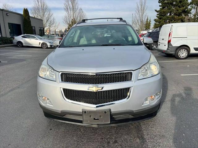 used 2009 Chevrolet Traverse car, priced at $6,900