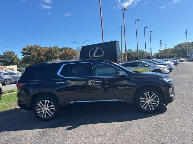 used 2023 Chevrolet Traverse car, priced at $42,999