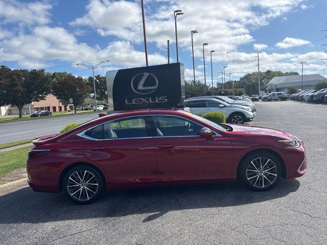 used 2025 Lexus ES 350 car, priced at $46,300