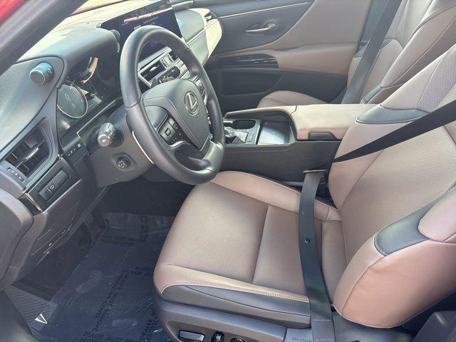 used 2025 Lexus ES 350 car, priced at $46,300