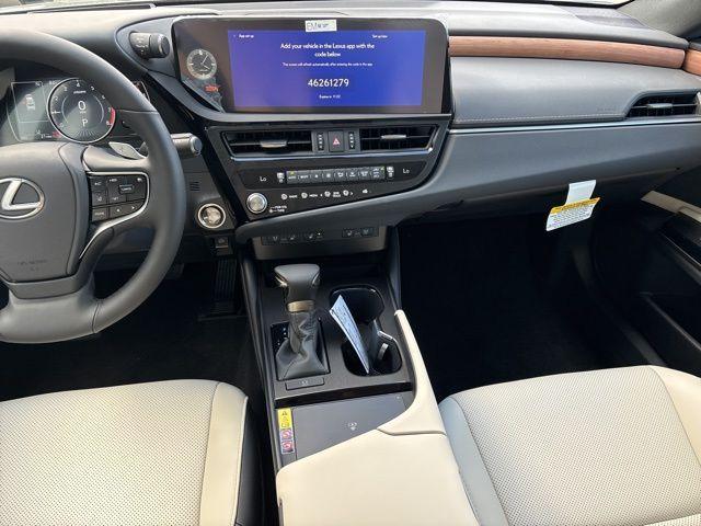 new 2025 Lexus ES 350 car, priced at $50,170
