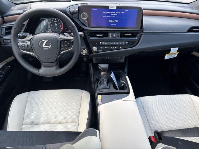 new 2025 Lexus ES 350 car, priced at $50,170