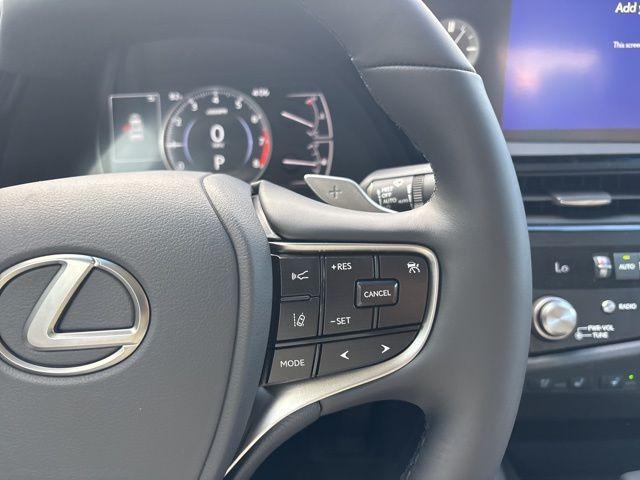 new 2025 Lexus ES 350 car, priced at $50,170