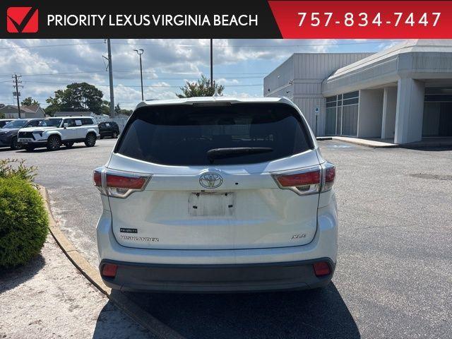 used 2014 Toyota Highlander car, priced at $17,779