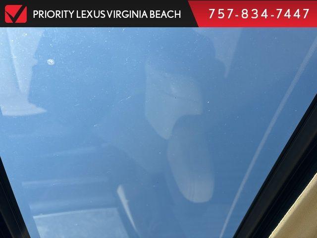 used 2014 Toyota Highlander car, priced at $17,779