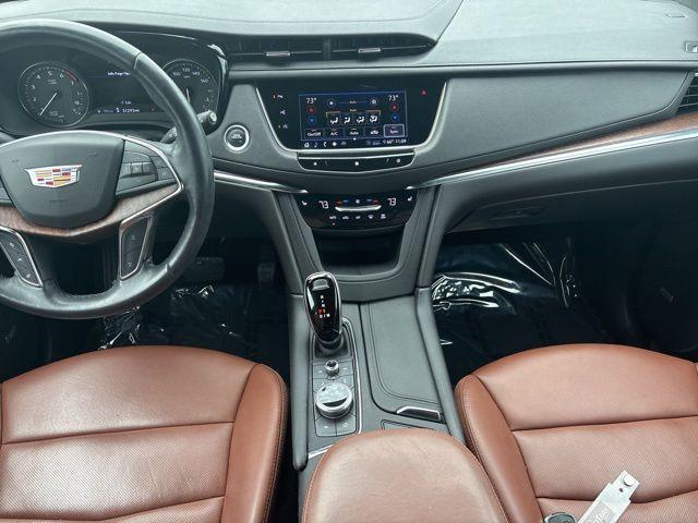 used 2020 Cadillac XT5 car, priced at $27,999