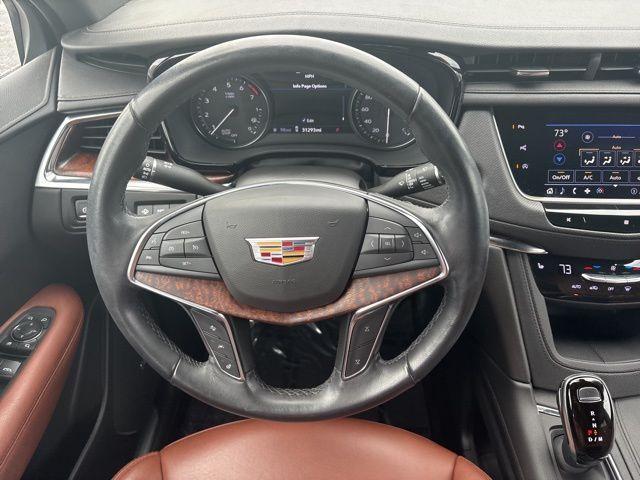 used 2020 Cadillac XT5 car, priced at $27,999