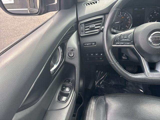 used 2020 Nissan Rogue car, priced at $19,988