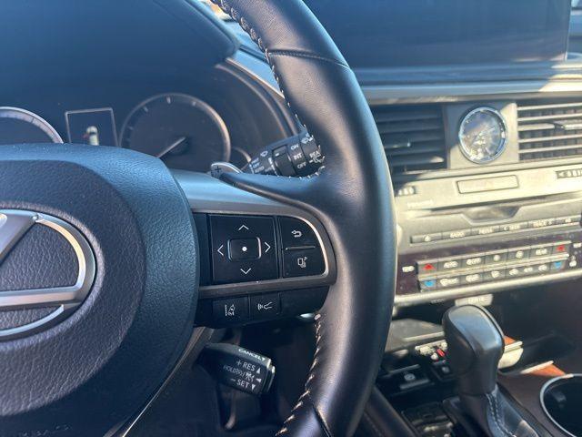 used 2022 Lexus RX 450hL car, priced at $49,900