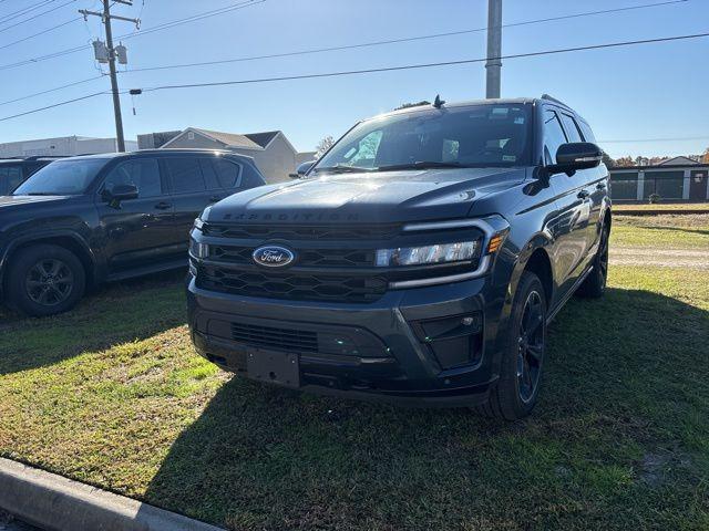 used 2022 Ford Expedition car, priced at $52,960