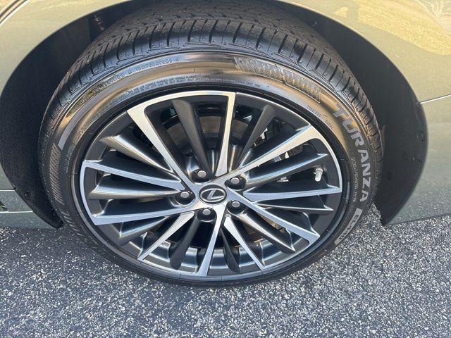 new 2025 Lexus ES 350 car, priced at $47,615