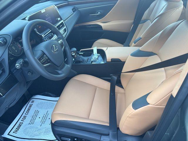 new 2025 Lexus ES 350 car, priced at $47,615