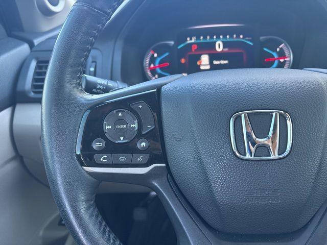 used 2022 Honda Pilot car, priced at $32,774