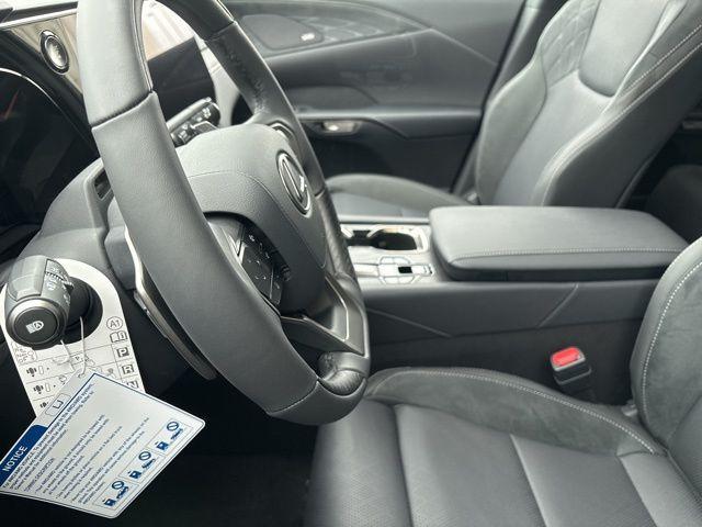 new 2025 Lexus RX 350 car, priced at $67,864