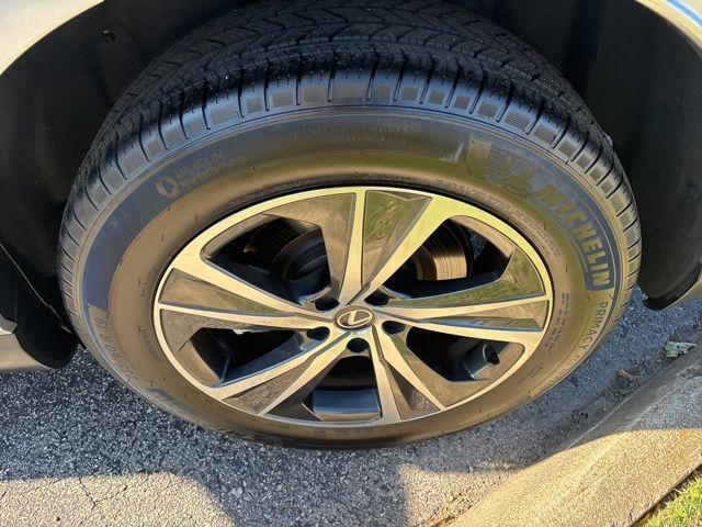 used 2023 Lexus RX 350 car, priced at $45,657