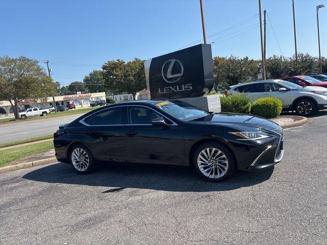 used 2020 Lexus ES 350 car, priced at $30,200