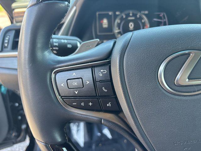 used 2020 Lexus ES 350 car, priced at $30,200