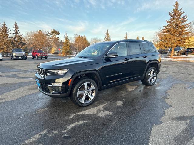 new 2024 Jeep Grand Cherokee car, priced at $55,860