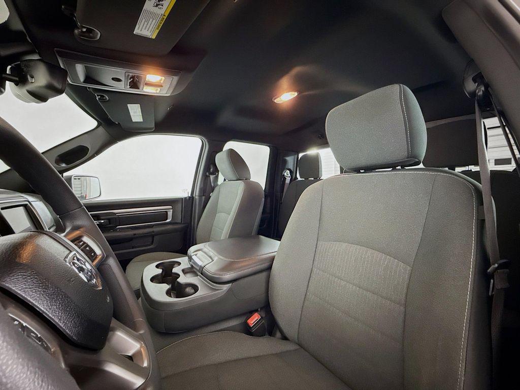 used 2022 Ram 1500 Classic car, priced at $32,500