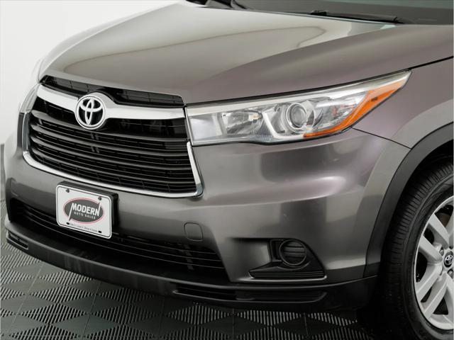 used 2016 Toyota Highlander car, priced at $20,980