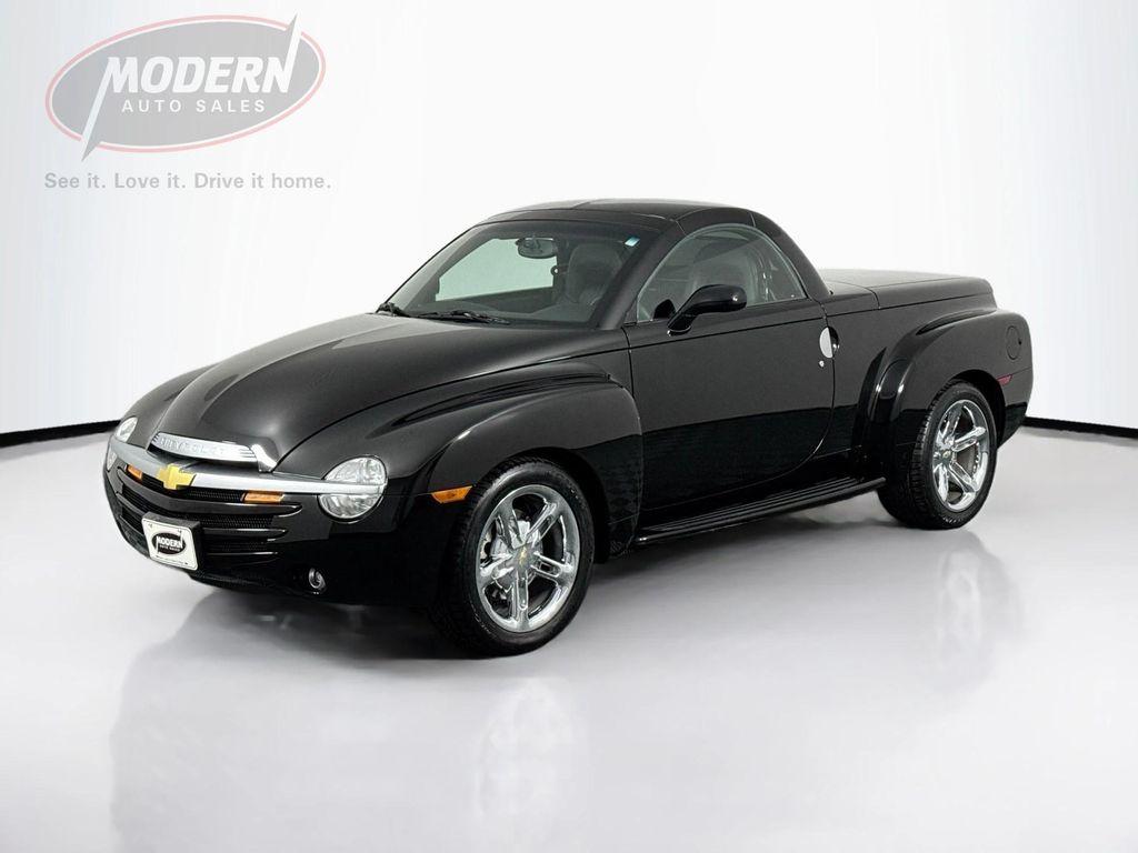 used 2005 Chevrolet SSR car, priced at $31,500