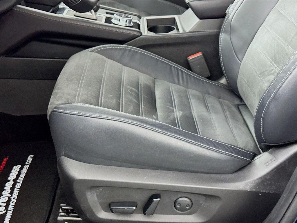 used 2023 Mitsubishi Outlander PHEV car, priced at $29,980