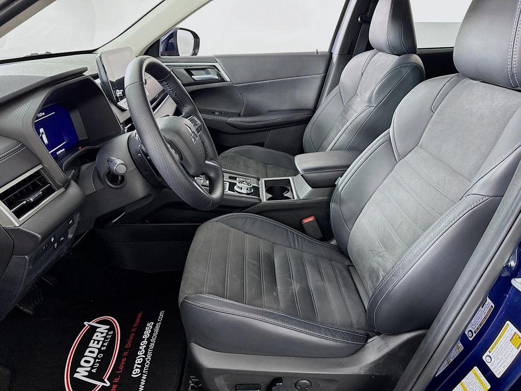 used 2023 Mitsubishi Outlander PHEV car, priced at $29,980
