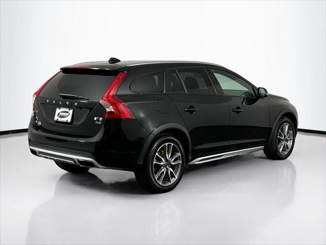 used 2018 Volvo V60 Cross Country car, priced at $21,980