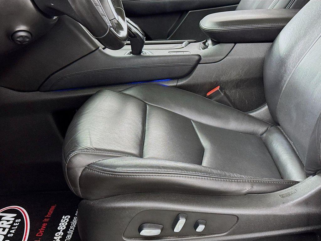 used 2019 Cadillac XT5 car, priced at $21,450