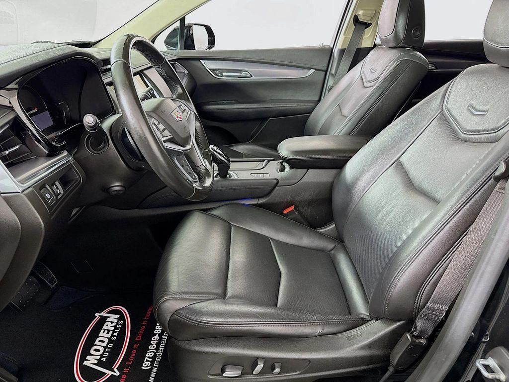 used 2019 Cadillac XT5 car, priced at $21,450